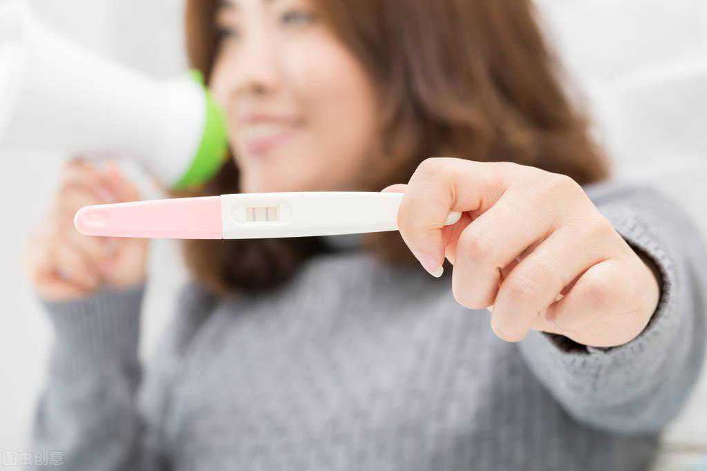 香港诊所验血靠谱吗,人大代表建议将“不孕不育”辅助治疗纳入医保，国家医